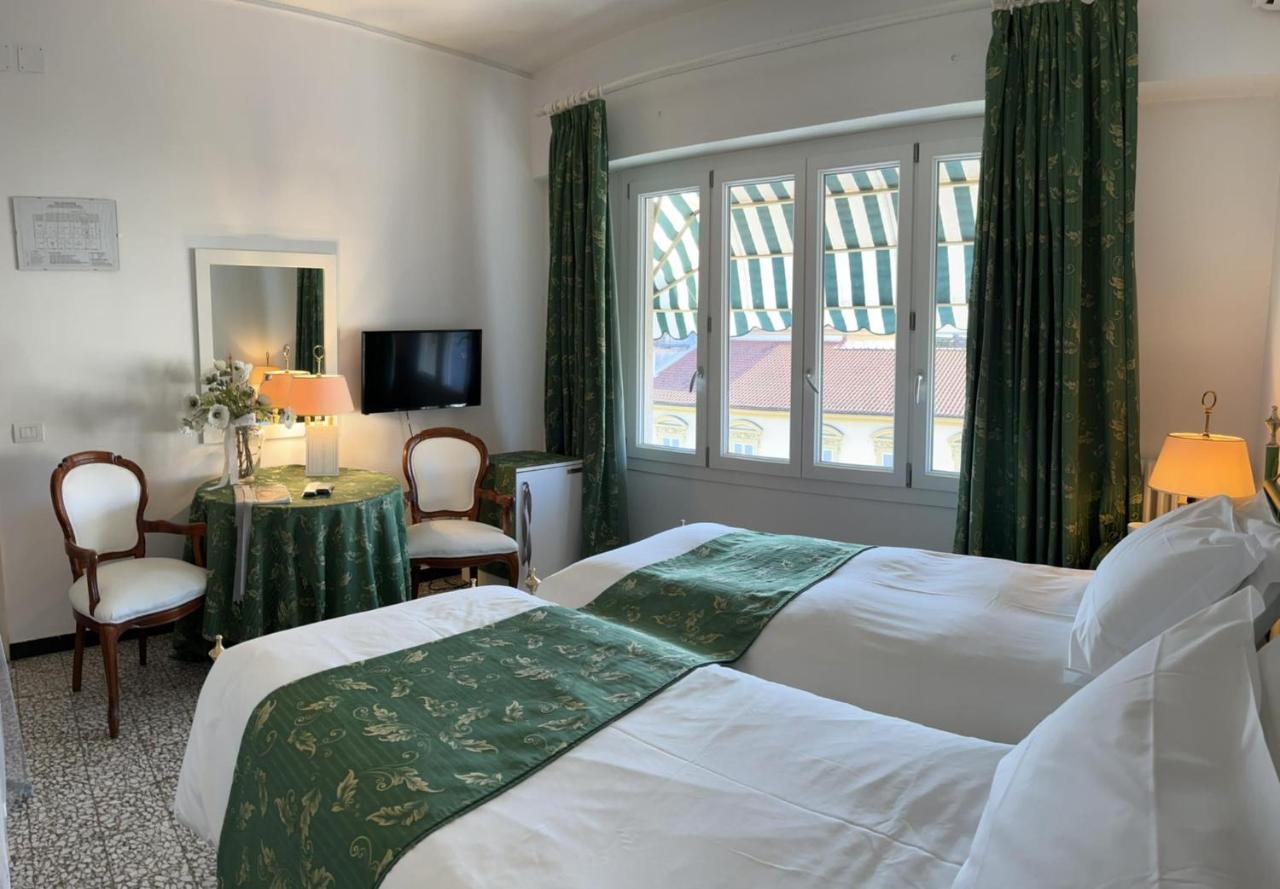 Eveline Portosole Hotel Sanremo Exterior photo